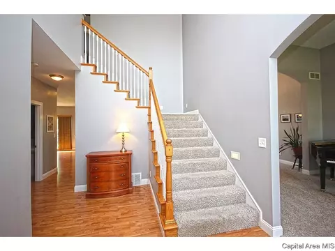 2212 Harbor Lndg, Springfield, IL 62712 photo 3