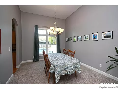 2212 Harbor Lndg, Springfield, IL 62712 photo 6