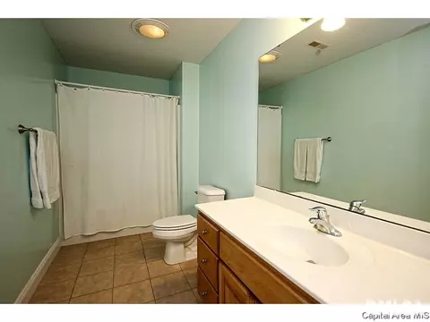 2212 Harbor Lndg, Springfield, IL 62712 photo 17