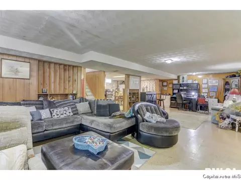1831 E Grant St, Springfield, IL 62703 photo 20