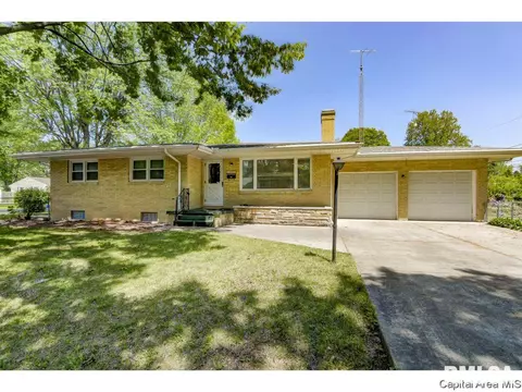 1831 E Grant St, Springfield, IL 62703 photo 1