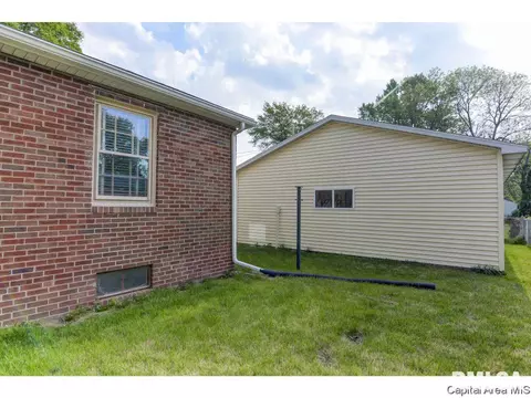 2048 S Walnut, Springfield, IL 62704 photo 27
