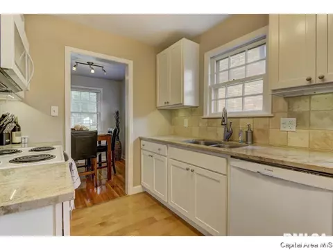 2048 S Walnut, Springfield, IL 62704 photo 14