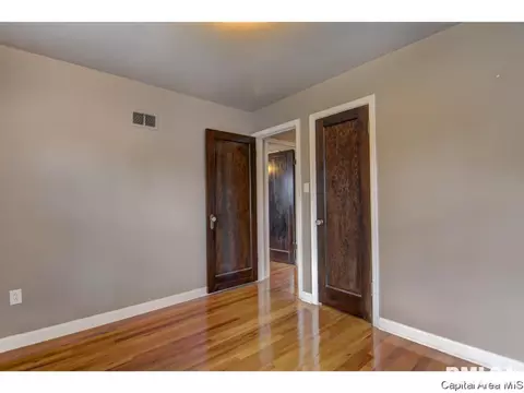 2048 S Walnut, Springfield, IL 62704 photo 20