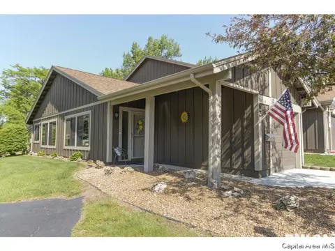 62 Trailridge Ln, Springfield, IL 62704 photo 1