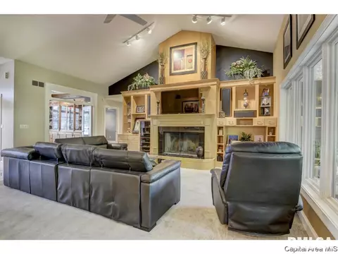 6200 Northampton Ln, Springfield, IL 62707 photo 8