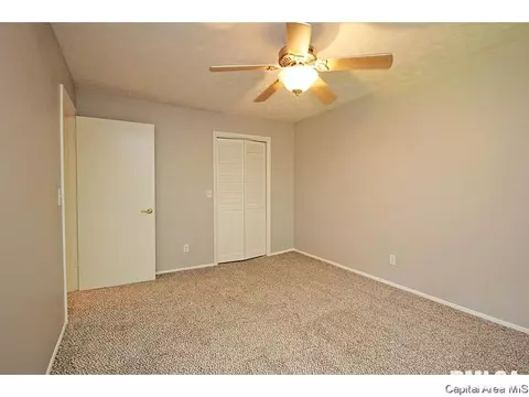 44 Country Pl, Springfield, IL 62703 photo 19
