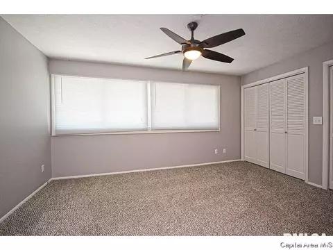 44 Country Pl, Springfield, IL 62703 photo 23