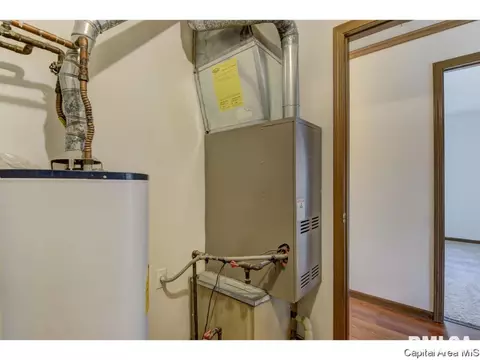 3012 Stokebridge Rd, Springfield, IL 62702 photo 15
