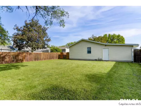 3012 Stokebridge Rd, Springfield, IL 62702 photo 29