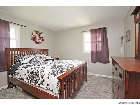 2008 N 24th Street St, Springfield, IL 62702 photo 9