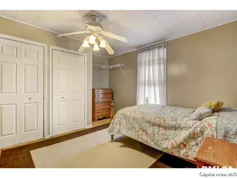 424 E Main St, Rochester, IL 62563 photo 24