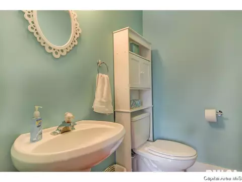 424 E Main St, Rochester, IL 62563 photo 30