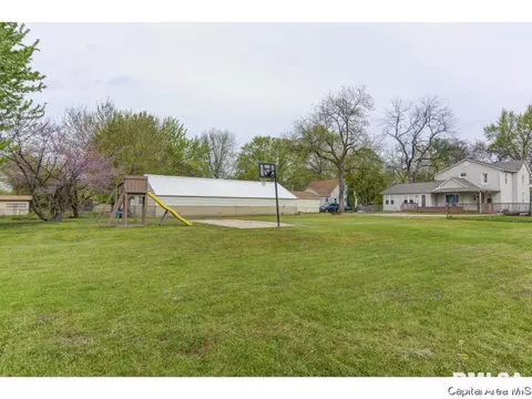 424 E Main St, Rochester, IL 62563 photo 36