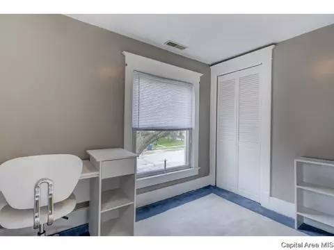 424 E Main St, Rochester, IL 62563 photo 28