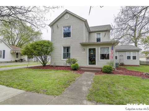 424 E Main St, Rochester, IL 62563 photo 1