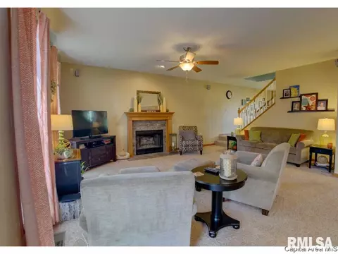 1813 Armitage Dr, Springfield, IL 62711 photo 8