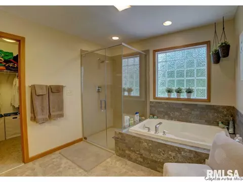 1813 Armitage Dr, Springfield, IL 62711 photo 18