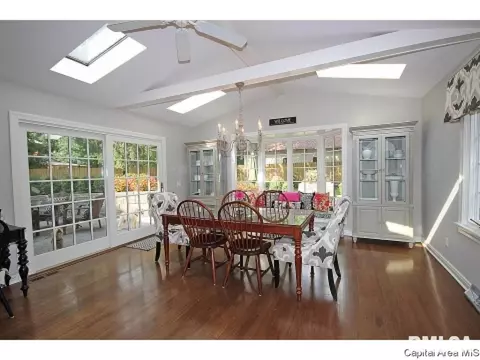 2105 Wiggins, Springfield, IL 62704 photo 15