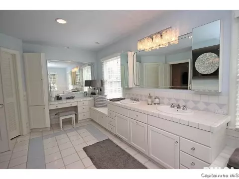 2105 Wiggins, Springfield, IL 62704 photo 20