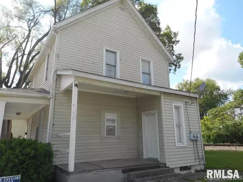 1315 E Reservoir St, Springfield, IL 62702 photo 4