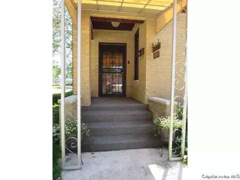 1715 N 7th St, Springfield, IL 62702 photo 4