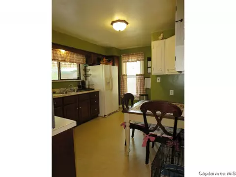 1715 N 7th St, Springfield, IL 62702 photo 14