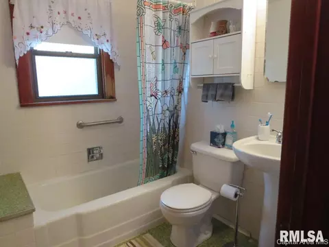 1715 N 7th St, Springfield, IL 62702 photo 13