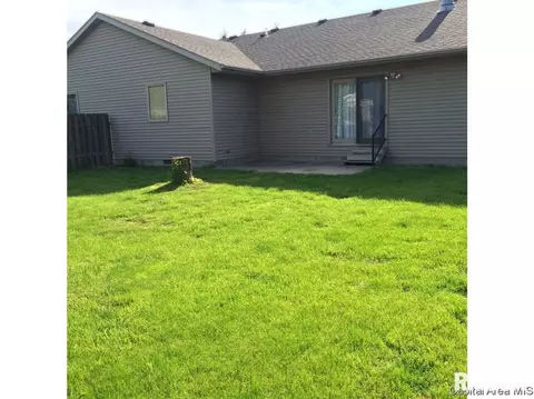 512 Golf Rd, Springfield, IL 62704 photo 2
