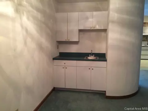 512 Golf Rd, Springfield, IL 62704 photo 6