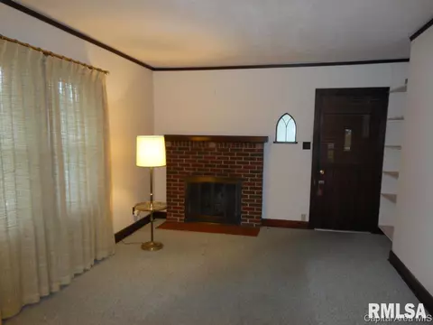 2356 S 7th St, Springfield, IL 62703 photo 4