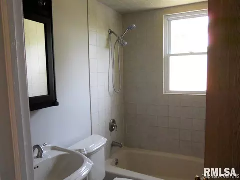 2100 N 9th Street St, Springfield, IL 62702 photo 16
