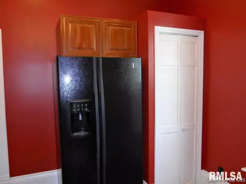 2100 N 9th Street St, Springfield, IL 62702 photo 11