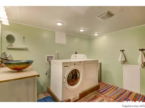 2264 Yale Blvd, Springfield, IL 62703 photo 22