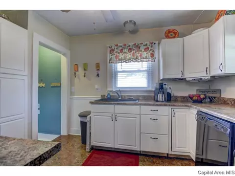 2264 Yale Blvd, Springfield, IL 62703 photo 8