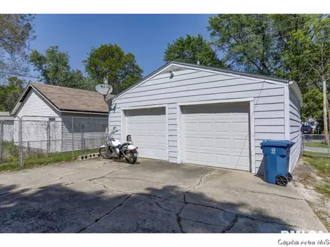 2264 Yale Blvd, Springfield, IL 62703 photo 25