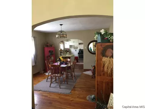 348 King, White Hall, IL 62092 photo 4