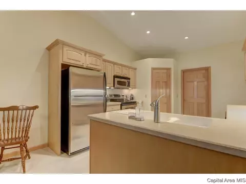 7103 Preston Dr, Springfield, IL 62711 photo 11