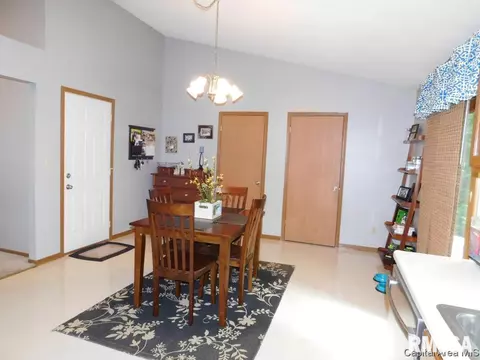 3353 Rawlings, Springfield, IL 62704 photo 7