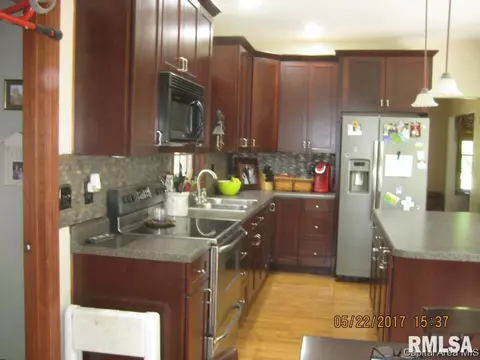 2405 Sloe Rd, Springfield, IL 62707 photo 5