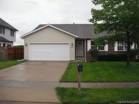 2004 Cormorant Dr, Springfield, IL 62711 photo 1