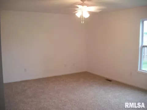 2004 Cormorant Dr, Springfield, IL 62711 photo 7