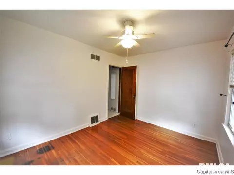 2532 S 8th St, Springfield, IL 62703 photo 14