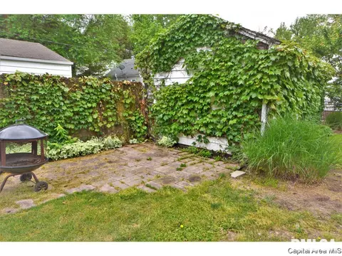 2532 S 8th St, Springfield, IL 62703 photo 24