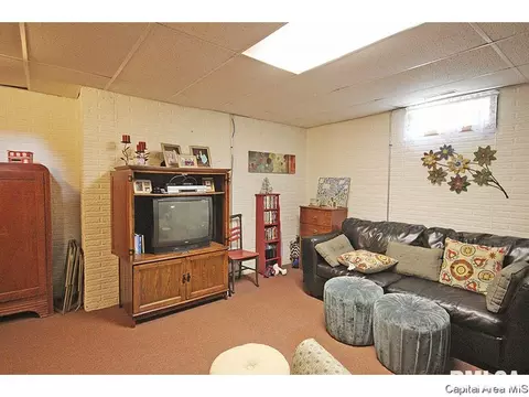 2428 Mayfair Rd, Springfield, IL 62703 photo 22