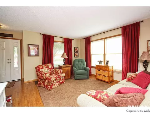 2428 Mayfair Rd, Springfield, IL 62703 photo 5