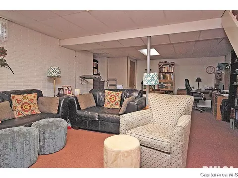 2428 Mayfair Rd, Springfield, IL 62703 photo 21