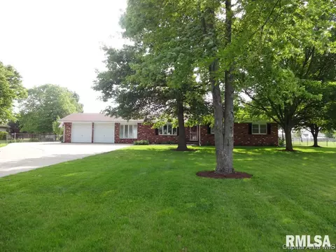 2864 Hilltop Rd, Springfield, IL 62712 photo 1