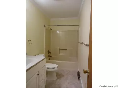 2864 Hilltop Rd, Springfield, IL 62712 photo 19