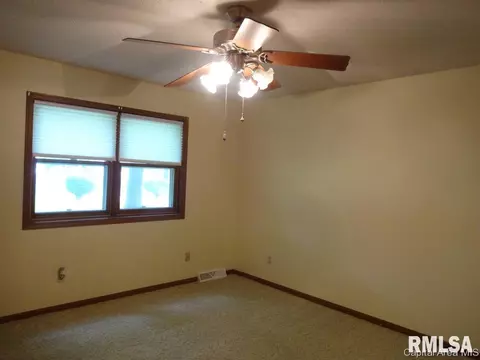 2864 Hilltop Rd, Springfield, IL 62712 photo 13